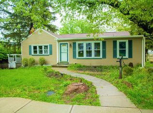 8 Myrtle Ave, Lebanon, NJ 08833