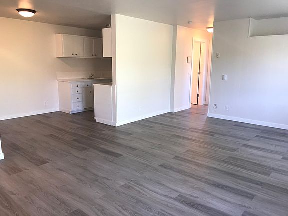 2nd image of 3901 15th Ave S #27