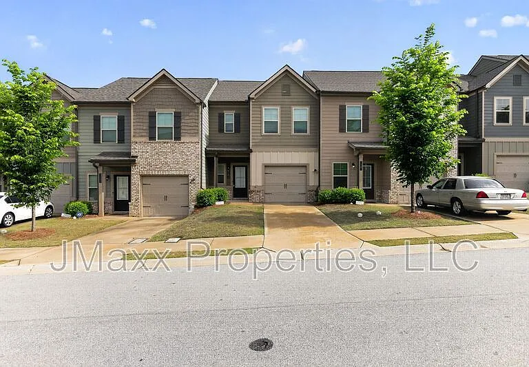 7151 Chara Ln — Photo 1