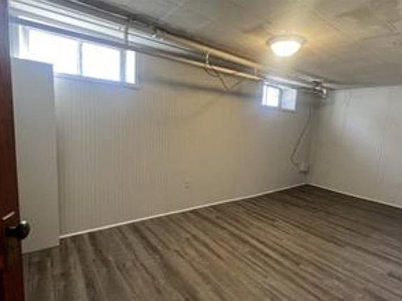 2nd image of 2210 Park Pl