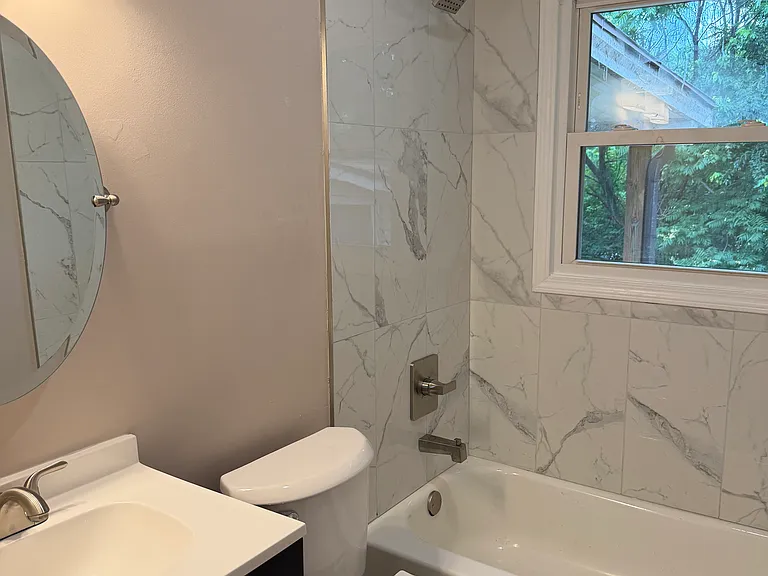 635 Edith Rd — Photo 7