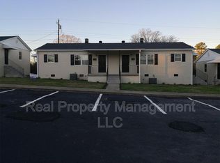 15 Lanford Dr, Greenville, SC 29605