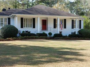 795 E Powderhorn Rd NE, Sandy Springs, GA 30342