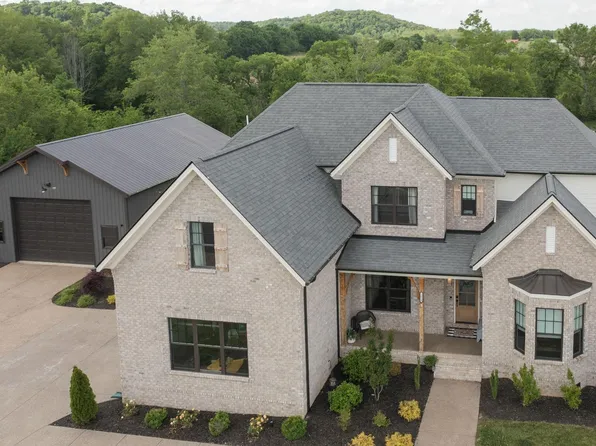 1814 Oak Point Way, Columbia, TN 38401