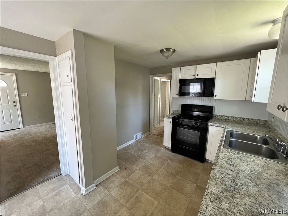 527 81st St, Niagara Falls, NY 14304 Zillow