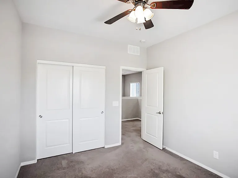 7416 Amesbury St — Photo 21