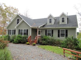 3382 Frontier Rd, East Stroudsburg, PA 18302