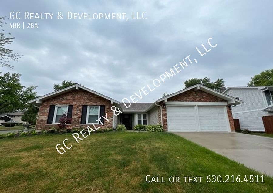 1st image of 249 Hawthorne Dr