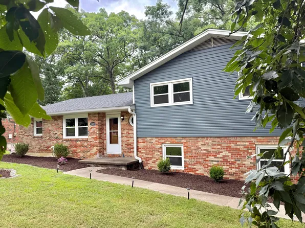 1403 Ridgemont Ct, Columbia, MO 65203