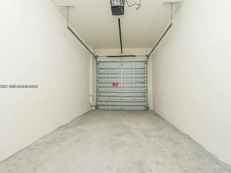 10245 NW 63rd Ter #201 — Photo 11