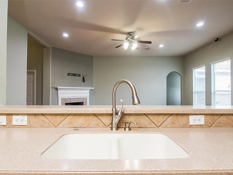 8847 Distant Woods Dr — Photo 13