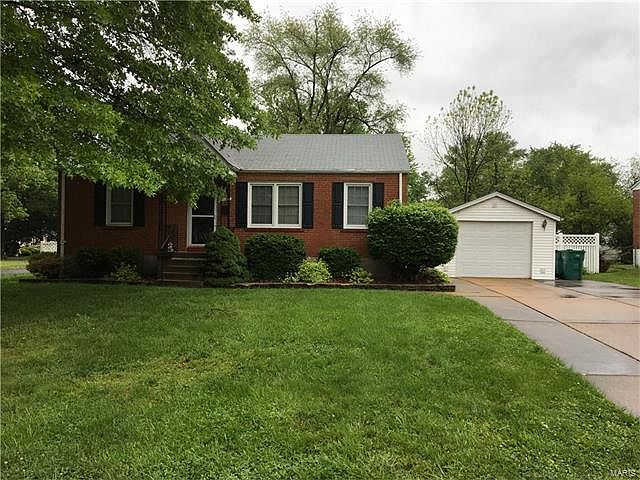 1st image of 1 Saint Martha Ct