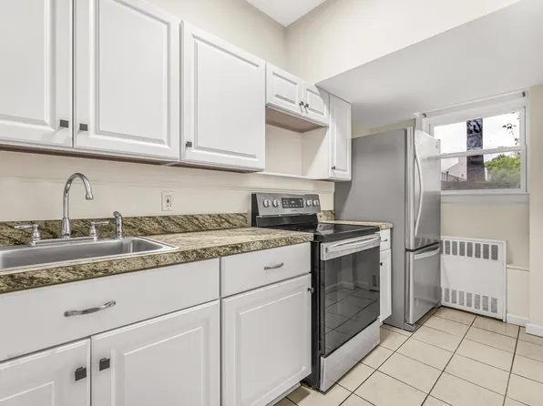 80 Cartright Street #GC, Bridgeport, CT 06604