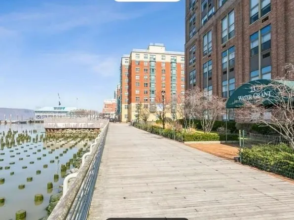 23 Water Grant Street #2C, Yonkers, NY 10701