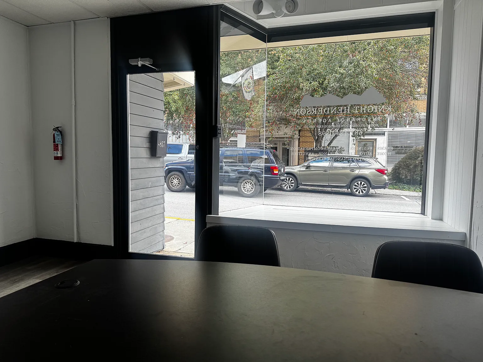 Studio, 700 sqft, $875 — Photo 4
