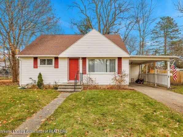 2920 Lafayette Cir, Lansing, MI 48906