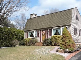 5 Monska Dr, Easthampton, MA 01027