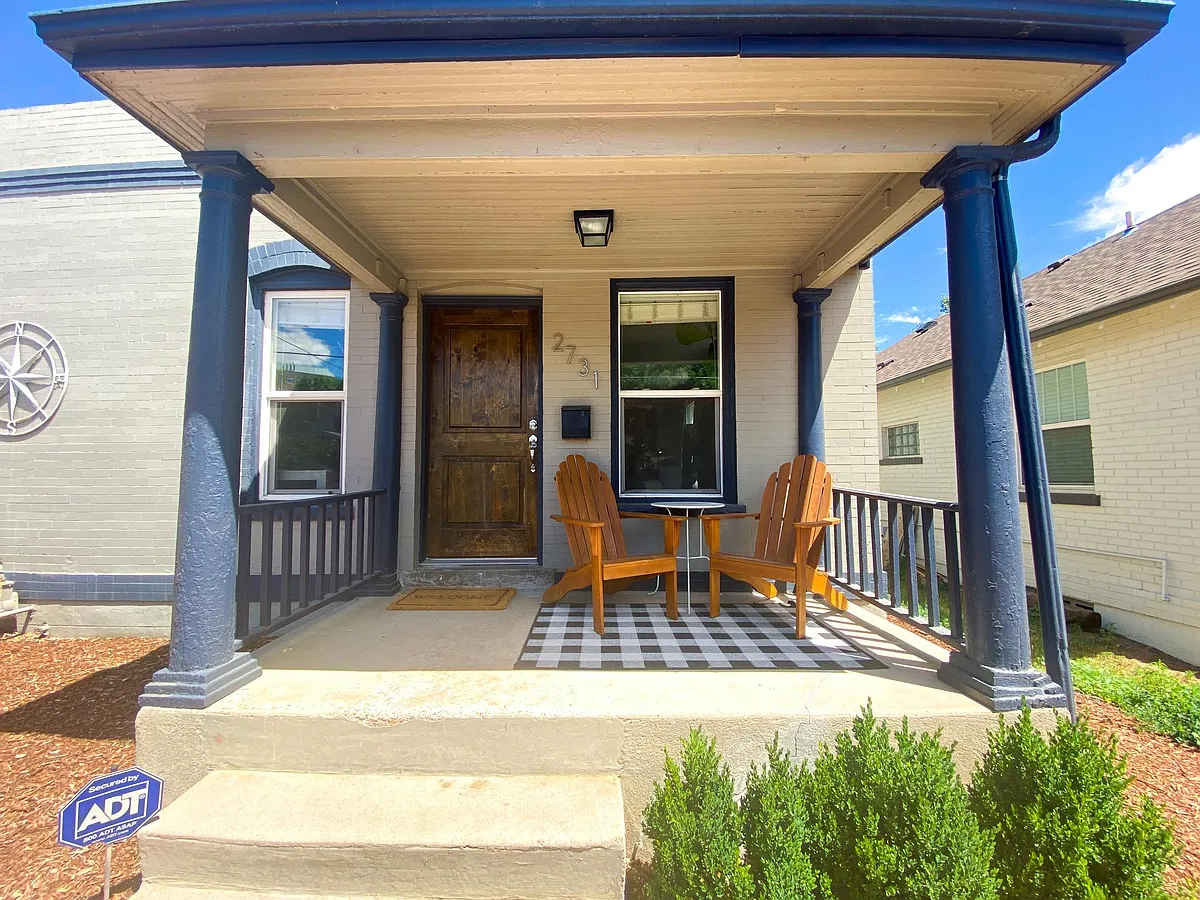 Building Photo - 2731 W 34th Ave