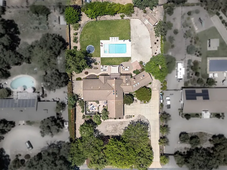 1221 N Refugio Rd — Photo 25