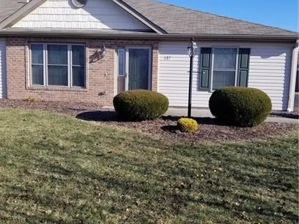 137 Arlington Dr, Slippery Rock, PA 16057