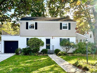 15 Mayflower Court, Freeport, NY, 11520