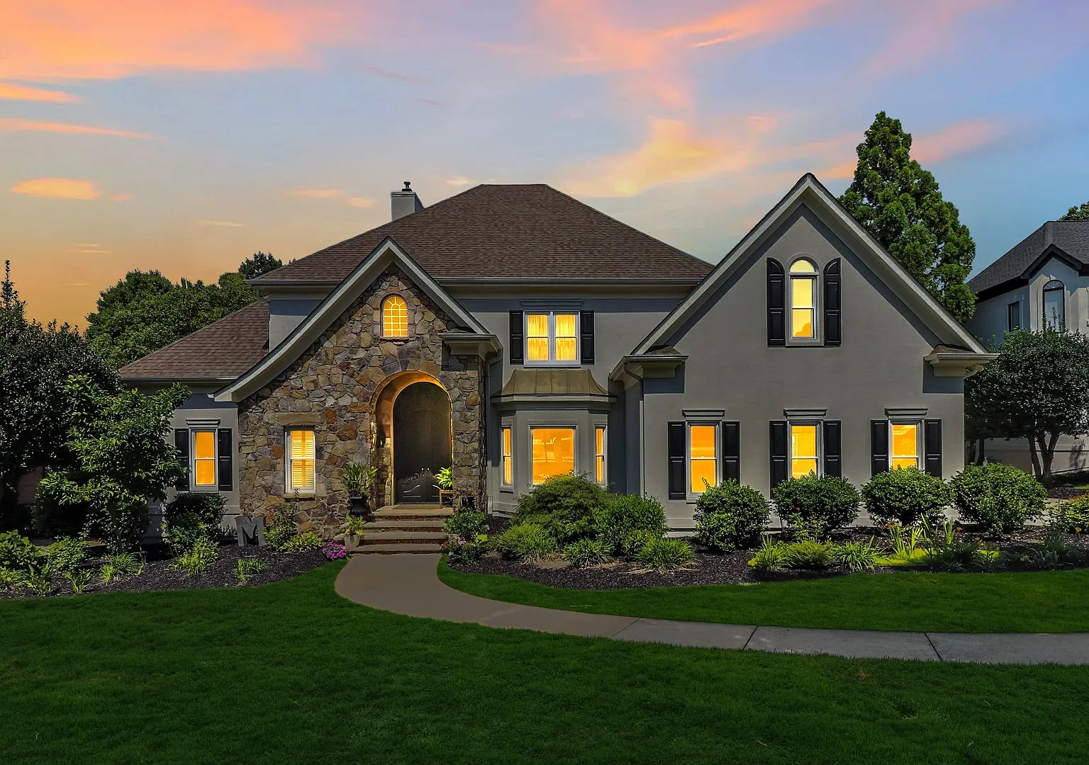 18928 Peninsula Point Dr Cornelius Professionally Managed by Select Real Estate Group — Photo 1