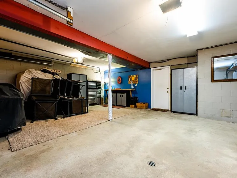 9431 Dunewood Dr — Photo 30