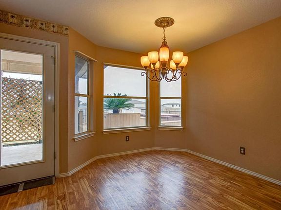 5th image of 17509 Tobermory Dr