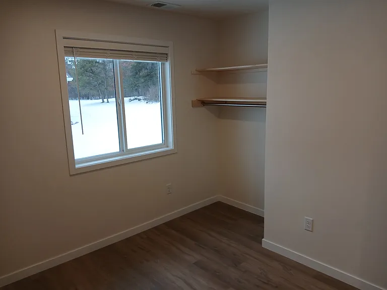 735 Cedar Ave SE — Photo 14