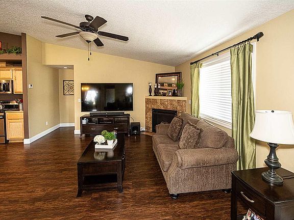 4th image of 6003 Bulldog Ln
