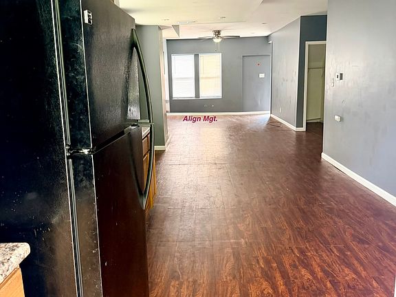 3rd image of 5811 Thekla Ave #5809