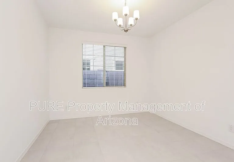 10254 W Crittenden Ln — Photo 4
