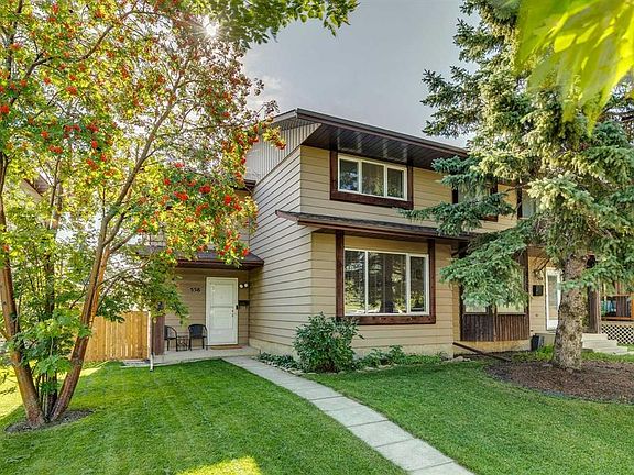 2nd image of 558 NW Strathcona Dr SW