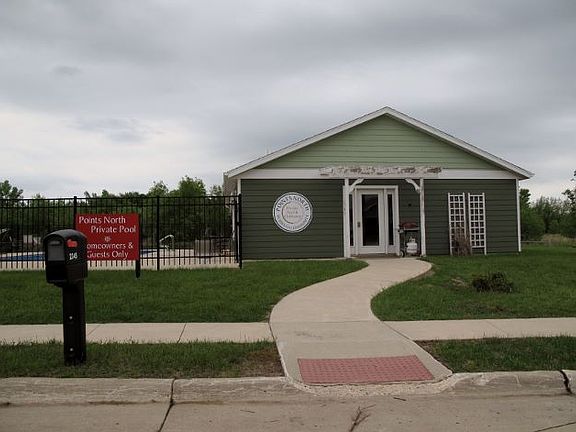 2nd image of 2325 Quail Run Ave