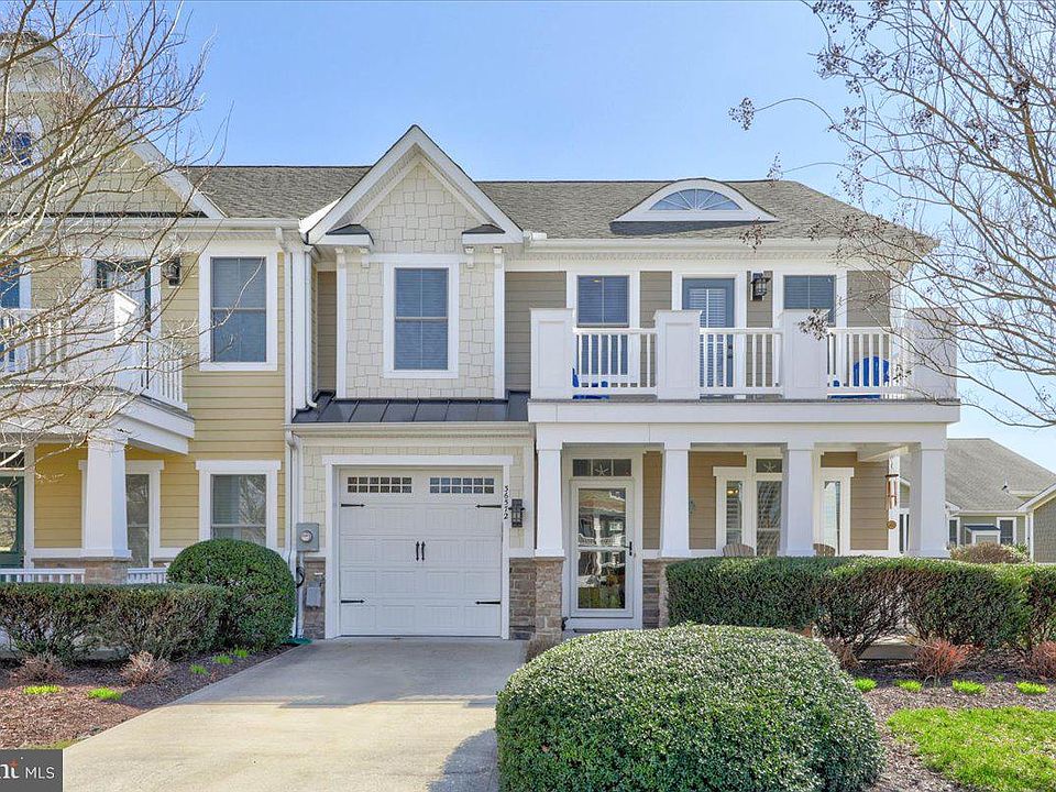 1st image of 36572 Day Lily Pkwy