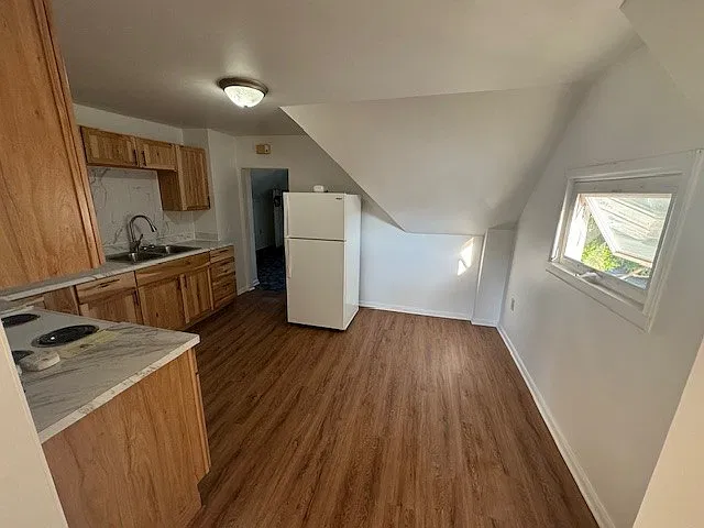 1 bed, $750 — Photo 3