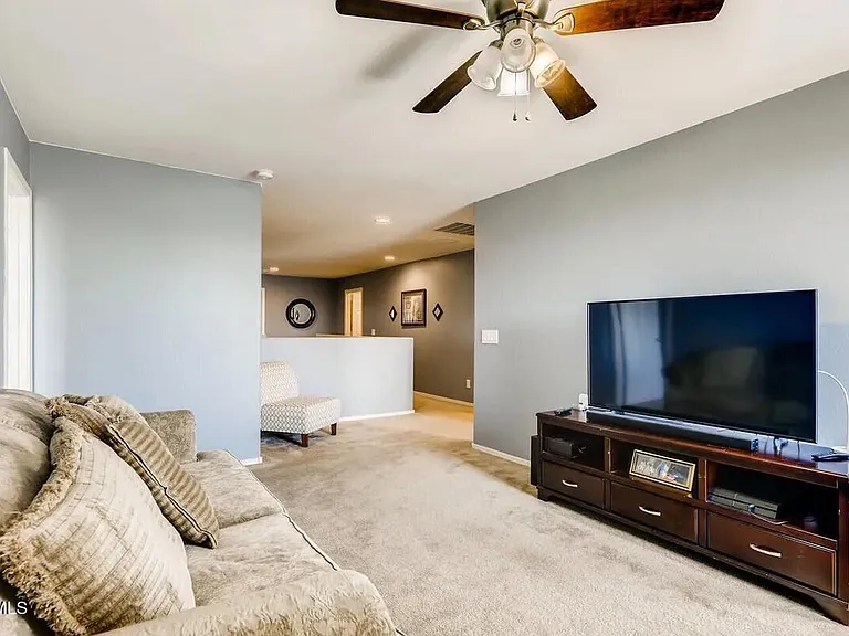 6144 W Freeway Ln — Photo 21
