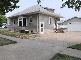 1003 E Capitol Ave, Pierre, SD 57501