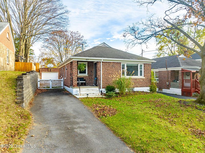 2nd image of 57 Beacon Avenue