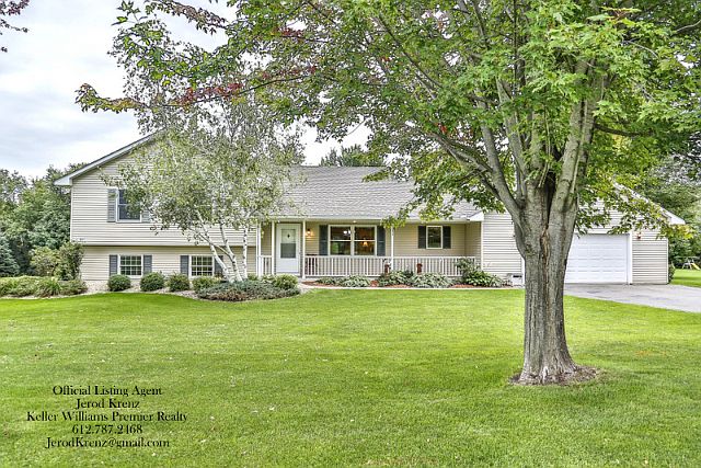 1st image of 877 McDiarmid Dr