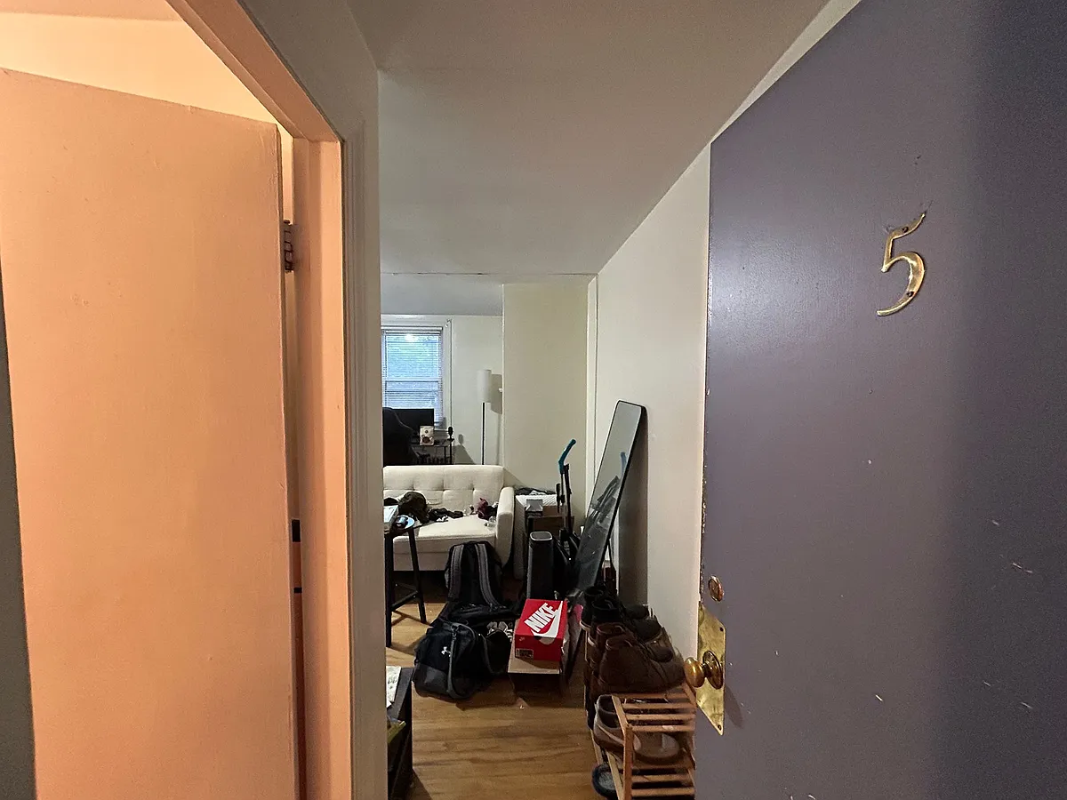 Building Photo - 48 Kirkland St #9