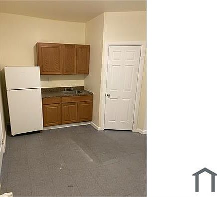 1st image of 9 Riverview Pl