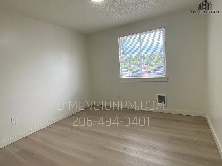 Dimension Lakewood Apartments — Photo 31