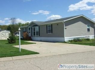 5759 Hawthorn St, Kalamazoo, MI 49009