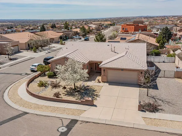 2444 Tyler Loop NE, Rio Rancho, NM 87144