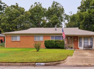 3149 Eastridge Dr, Fort Worth, TX 76117