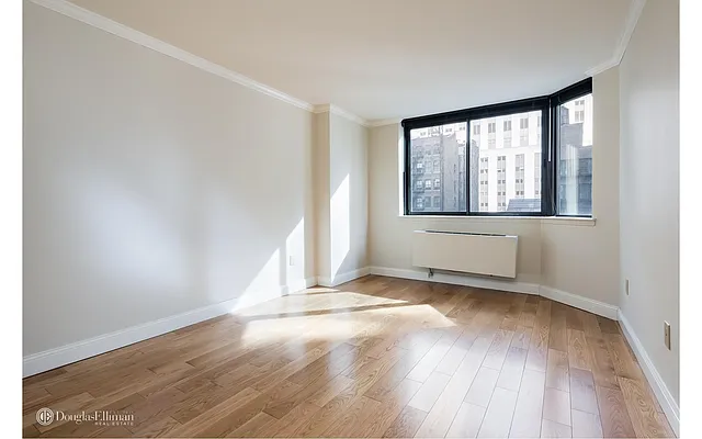 Rented by Douglas Elliman | media 13