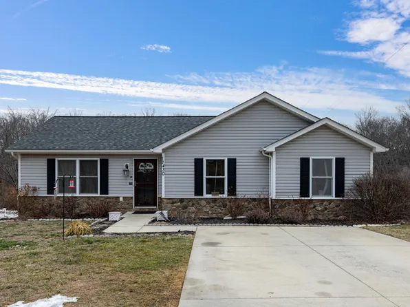 1430 Mandolin Ave, Grottoes, VA 24441