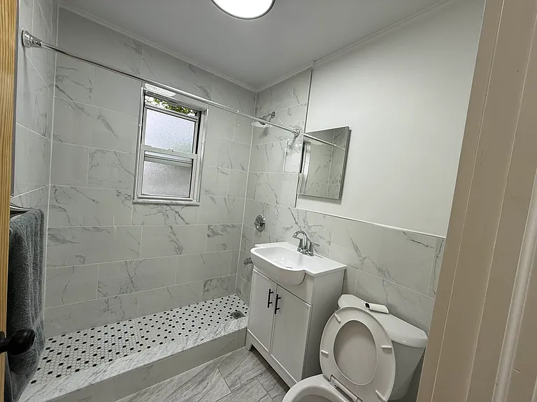 27-23 12th St #1 — Photo 16