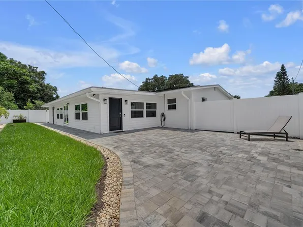 3295 57th St N, Saint Petersburg, FL 33710